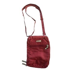 Baggallini Crossbody Bag Womens Red Pockets Slim Detachable Strap Logo